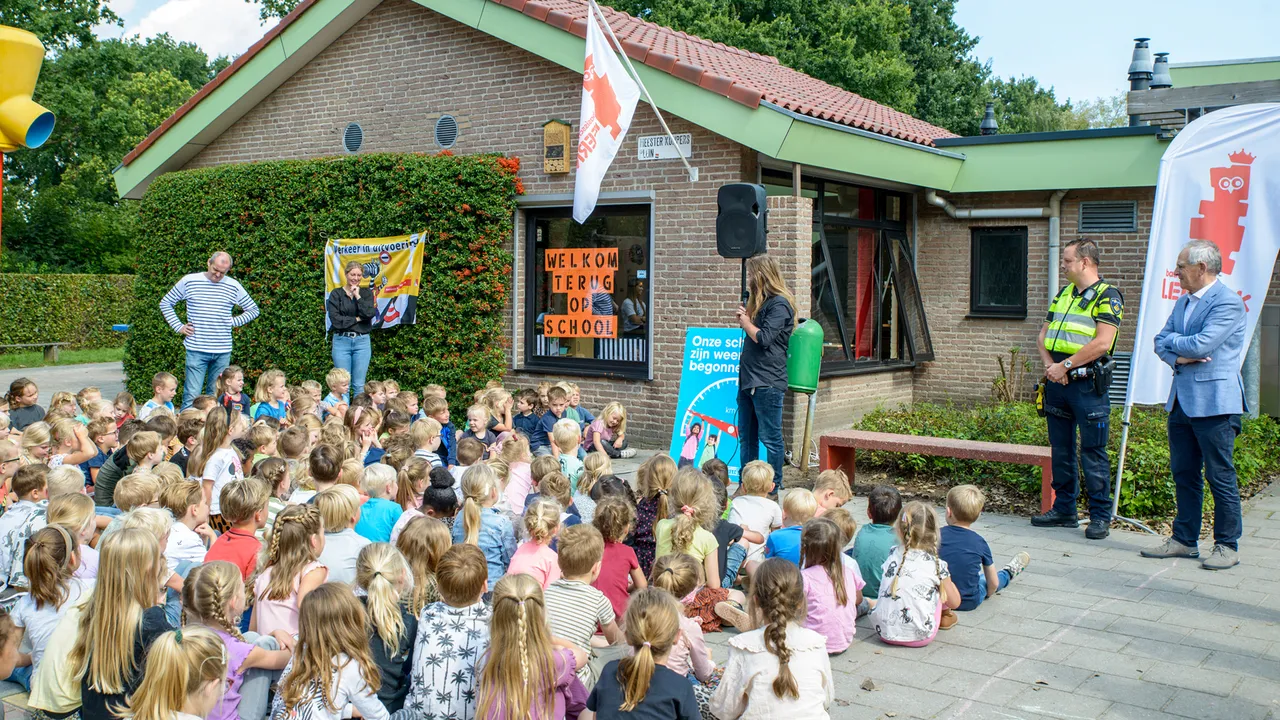 Siris Nl Start Vvn Campagne Onze Scholen Zijn Weer Begonnen