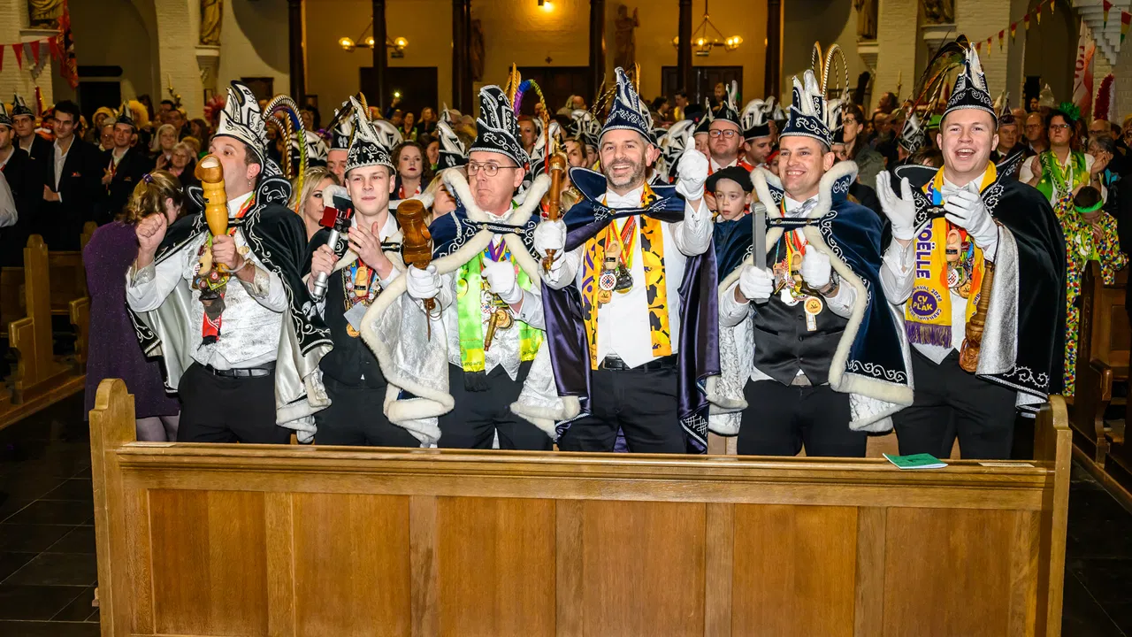 Siris Nl Carnavalsmis In De Lambertuskerk