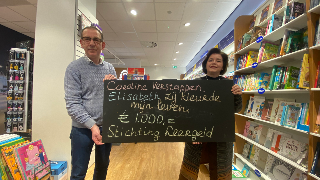 Boek van Caroline Verstappen levert € 1.000 op voor Stichting Leergeld