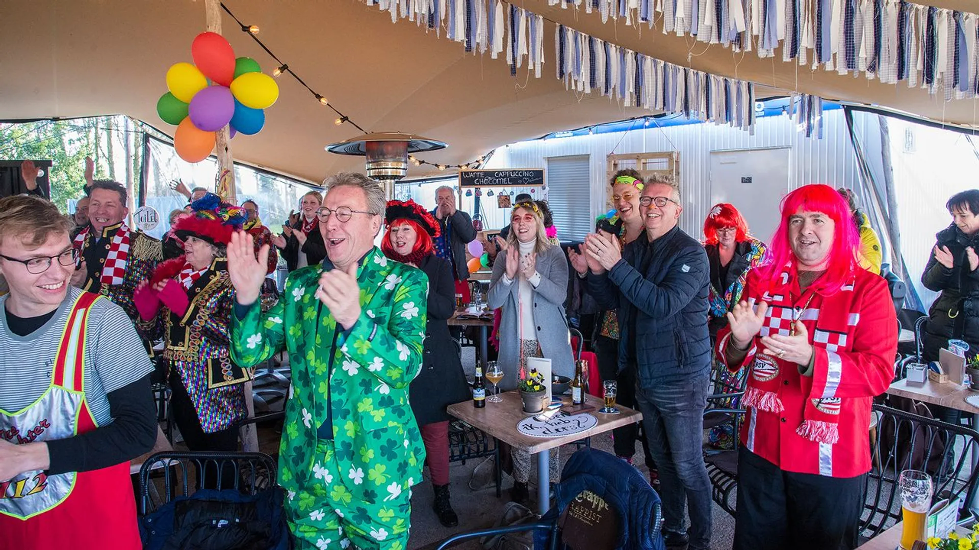 SIRIS.nl - Lachen, Gieren, Brullen Met HARDgelach